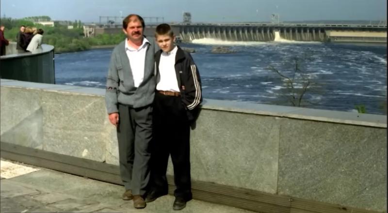 Как украинские актеры выглядели в школе: эксклюзивные фото и смешные истории
