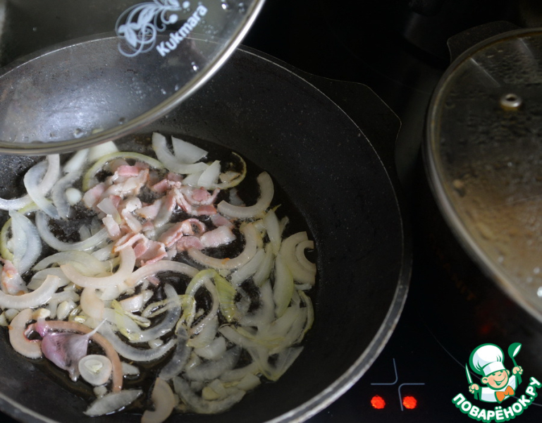 Утиные ножки с тушёной капустой
