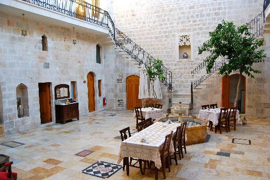 колоритный отель Yasmeen d'Alep