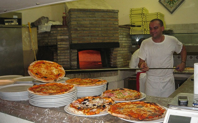 в итальянской пиццерии