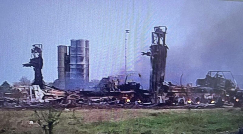 Генштаб ВСУ показал ракетный удар по аэродрому в Джанкое