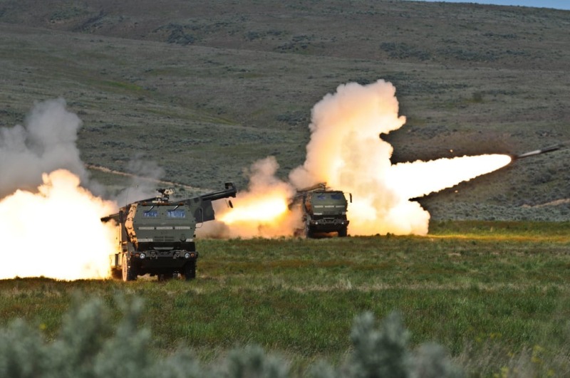 Германия купит для Украины три установки HIMARS