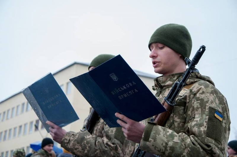 Мужчины, снятые с военного учета в связи с выездом за границу, обязаны лично прибыть в ТЦК до16 июня