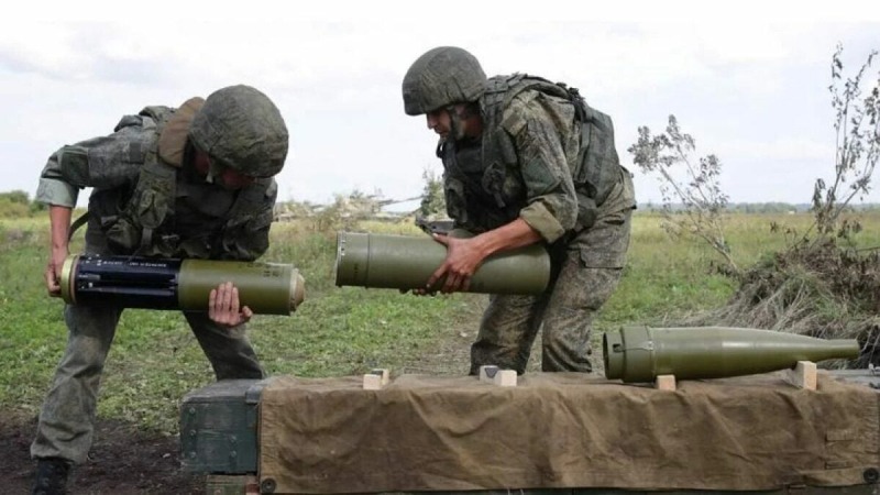 Sky News: РФ производит артиллерийские снаряды втрое быстрее и вчетверо дешевле, чем США и ЕС