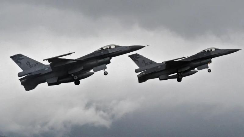 Нидерланды не будут запрещать Украине применять F-16 по целям на территории РФ
