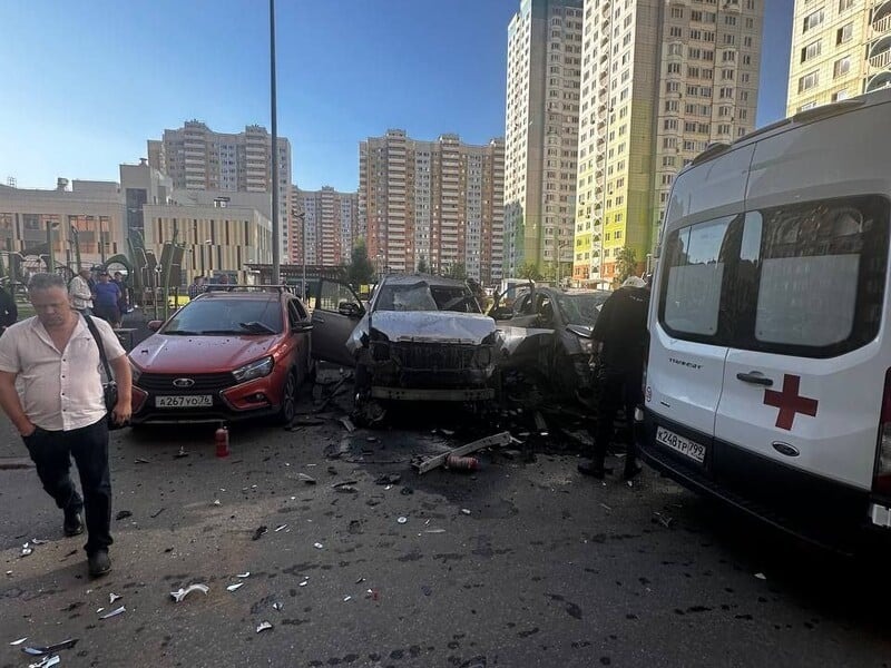 В Москве взорвали машину замначальника военного центра спутниковой связи, ему оторвало ноги | ФОТО | ВИДЕО