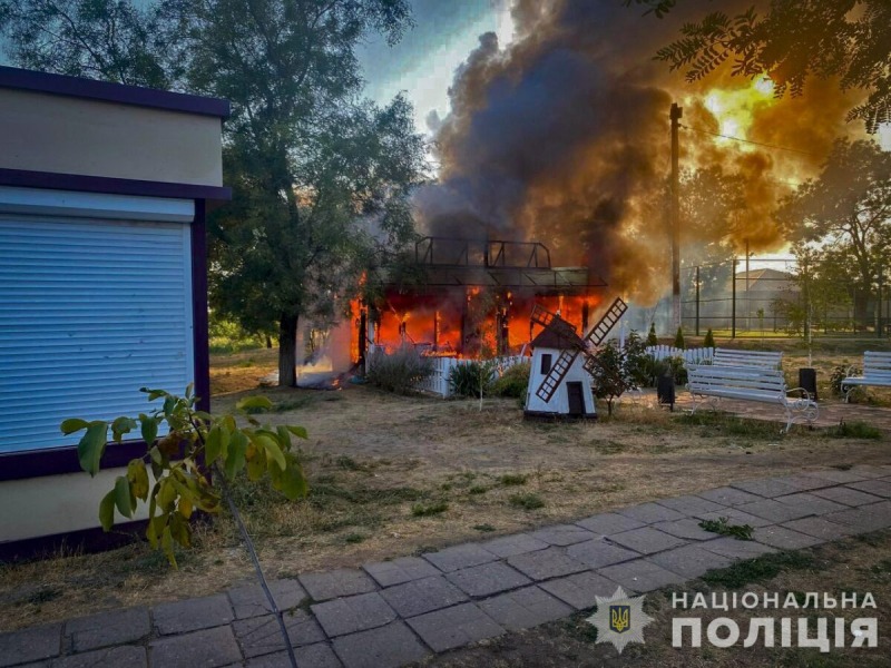 Россияне ударили по детскому кафе в Запорожской области: один ребенок погиб, есть раненые | ФОТО