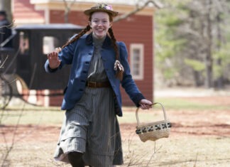 Что посмотреть для отдыха: 2 идеальных сериала на вечер