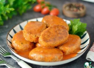 Гречаники в томатном соусе