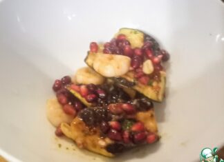 Креветки и цуккини с лимоном