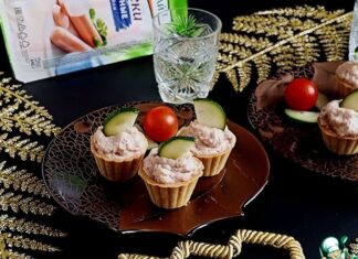 Паштет из сосисок в тарталетках