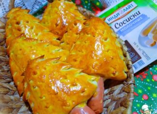 Сосиски в тесте «Ёлочки пушистые»