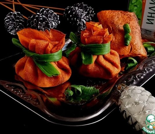 Томатные блинчики с острой начинкой