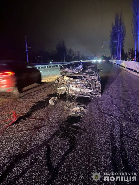 В Днепре 19-летний парень на BMW совершил ДТП, в котором погиб ребенок | ФОТО