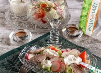 Закусочный салат с филе индейки