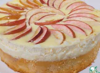 Яблочный пирог с творожным слоем