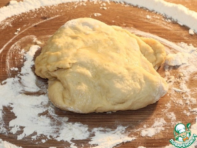 Пирожки с яблочной начинкой