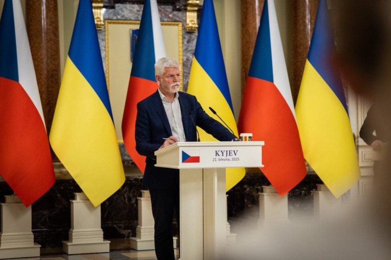 Президент Чехии против запрета изучения русского языка в школах