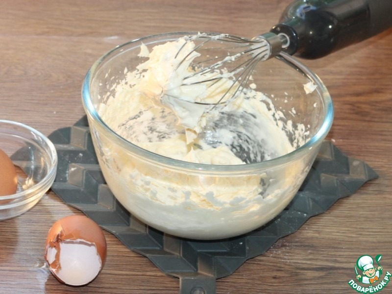 Ванильный кекс с малиновой пропиткой