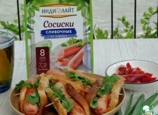 Хот-дог с хлебом