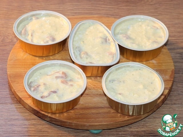 Индейка запеченная в луковом кляре