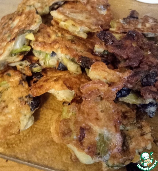 Котлеты из артишока, спаржи и маслин