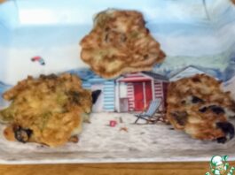 Котлеты из артишока, спаржи и маслин