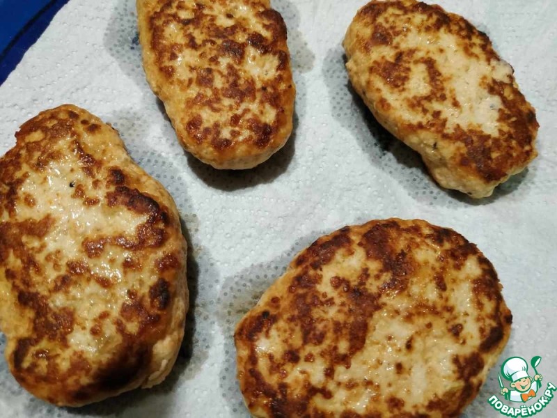 Котлеты из индейки с творогом