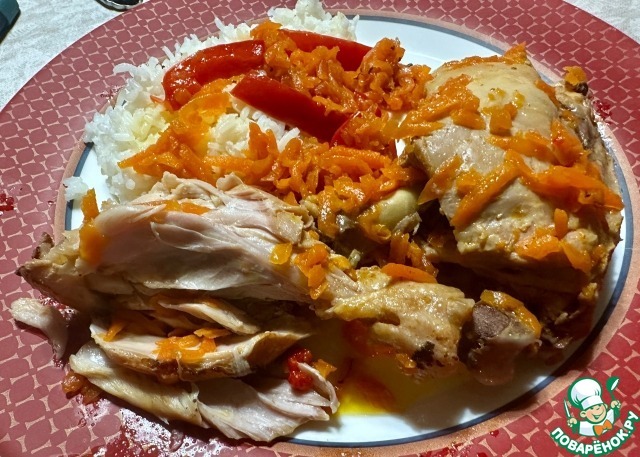 Курица. Тушеная с морковкой и паприкой
