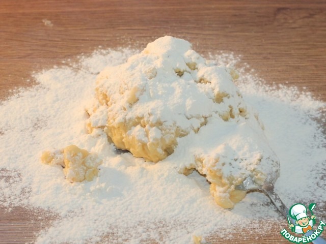 Мягкое яблочное пирожное с помадкой