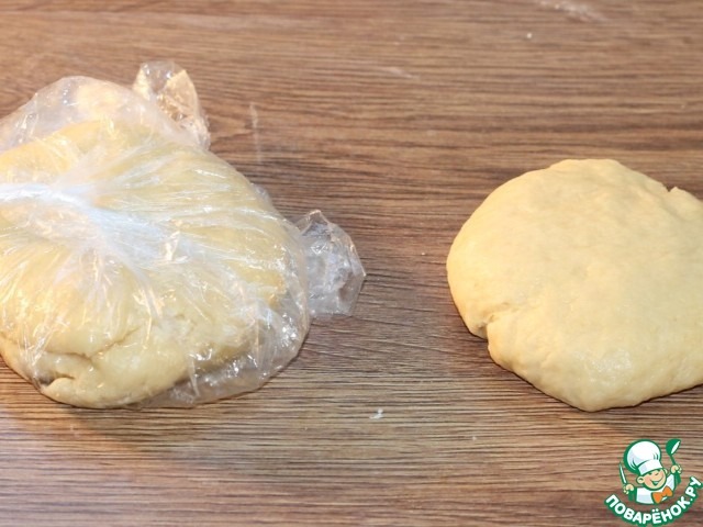Мягкое яблочное пирожное с помадкой