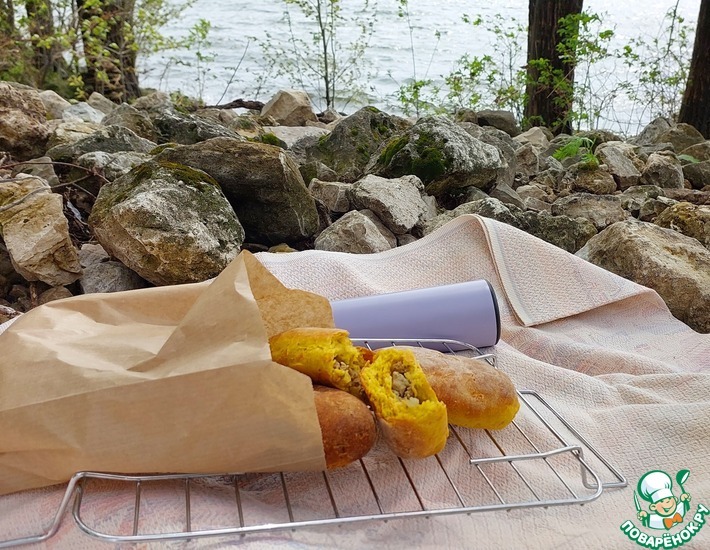 Морковные пироги с индейкой