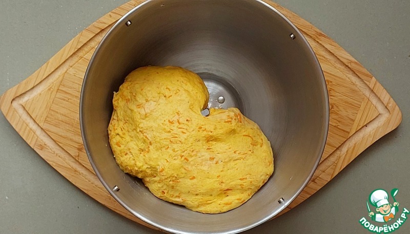 Морковные пироги с индейкой