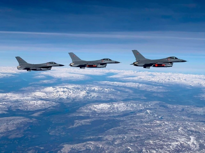 Нидерланды в понедельник отправят Украине последний из 24-х обещанных F-16