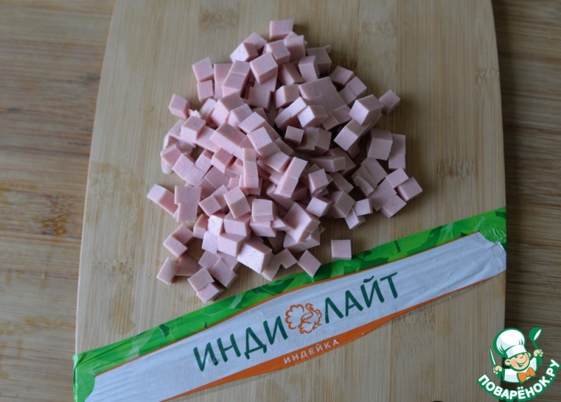Окрошка с редькой и минеральной водой