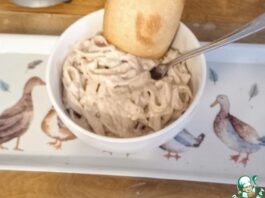 Паста в хлебном соусе с грецкими грехам