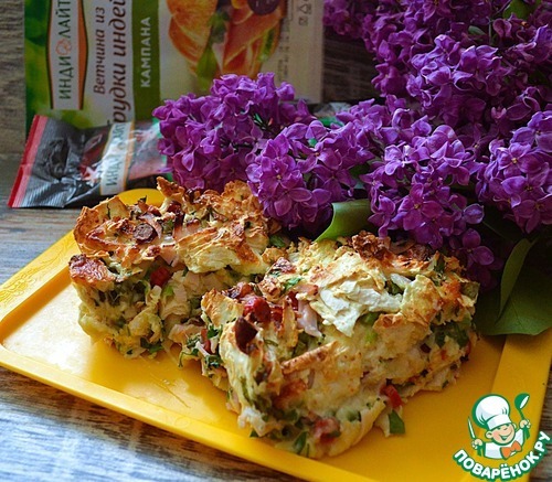 Пирог из лаваша с ветчиной и колбасками