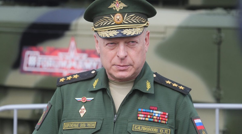 Путин снял генерала Салюкова с должности командующего Сухопутными войсками РФ
