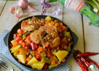 Рагу из индейки с овощами «А-ля Афритада»