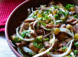 Салат «Жареный» с хрустящими баклажанами