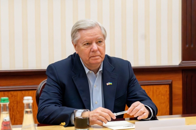 Сенатор Грэм заявил, что Сенат планирует рассмотрение новых санкций против РФ уже на следующей неделе