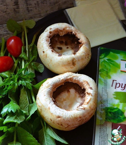 Шампиньоны с ветчиной и сыром