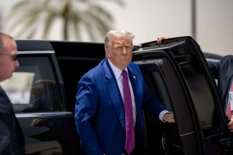СМИ: Европейских лидеров шокировал рассказ Трампа о разговоре с Путиным
