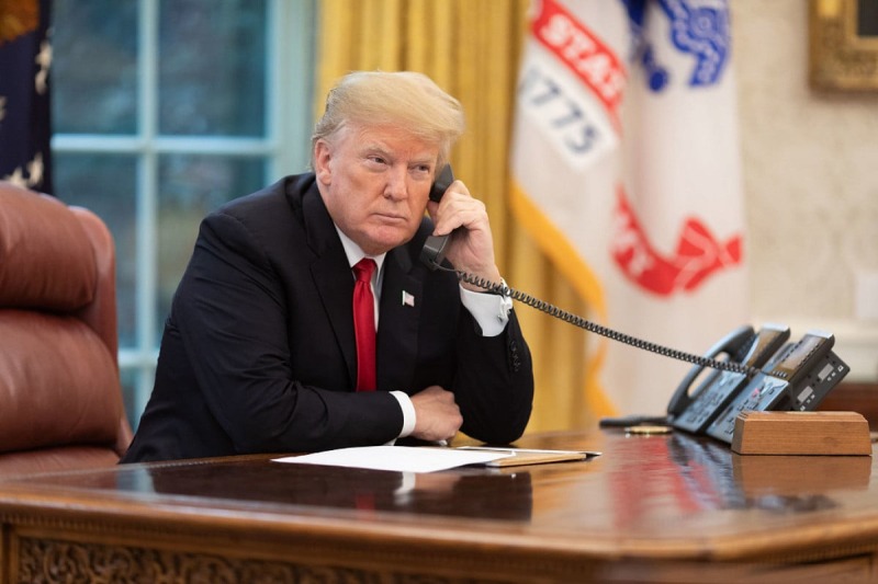 Трамп анонсировал телефонные разговоры с Путиным и Зеленским