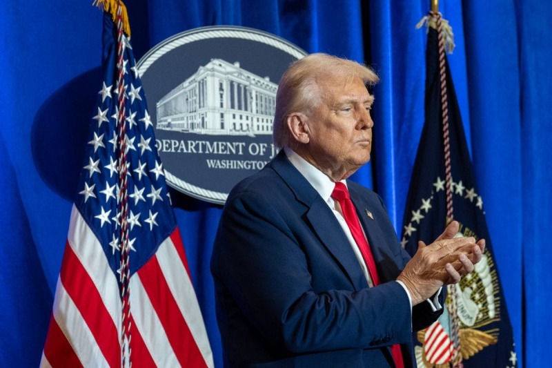 Трамп намерен попросить КНР помочь урегулировать войну в Украине