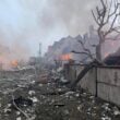 Украина пережила самую масштабную воздушную атаку. РФ убила много людей, среди них — дети