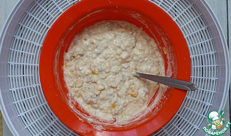 Закусочные маффины с фаршем и кукурузой