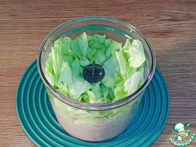 Аппетитная закуска из кабачков и индейки