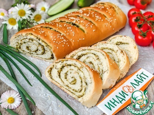 Батон с ветчиной, чесноком и зеленью
