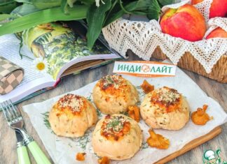 Бомбочки из индейки с лисичками